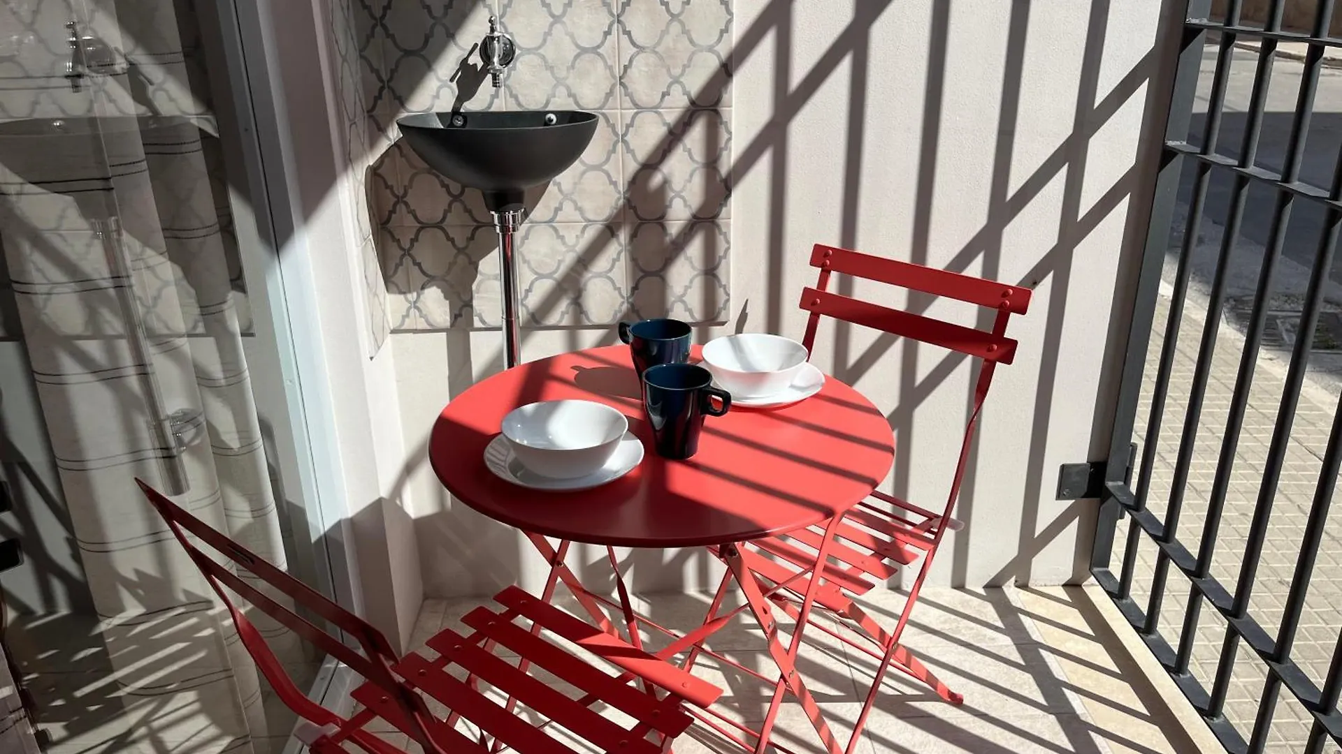 Maremma Holidays : La Vecchia Officina Follonica