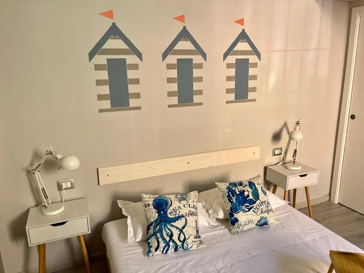 Maremma Holidays : La Vecchia Officina Follonica Apartment